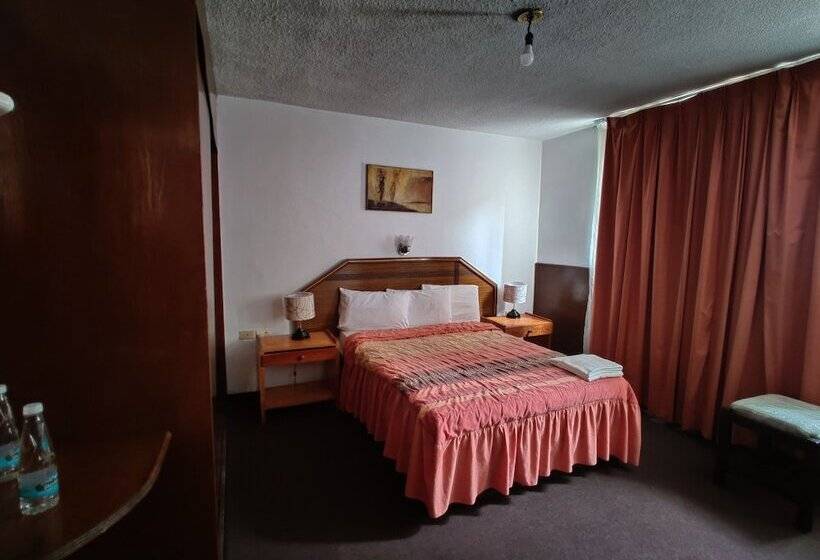 ホテル Aristos Express Huejotzingo