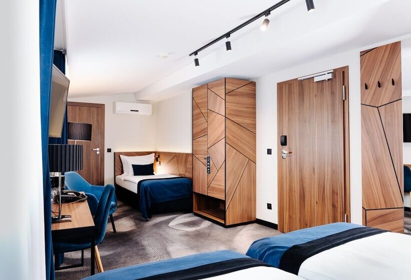 ホテル Ascot Premium