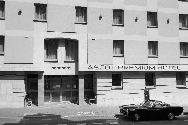 ホテル Ascot Premium
