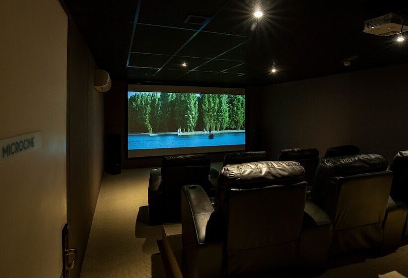 בית מלון כפרי Awa Boutique + Design