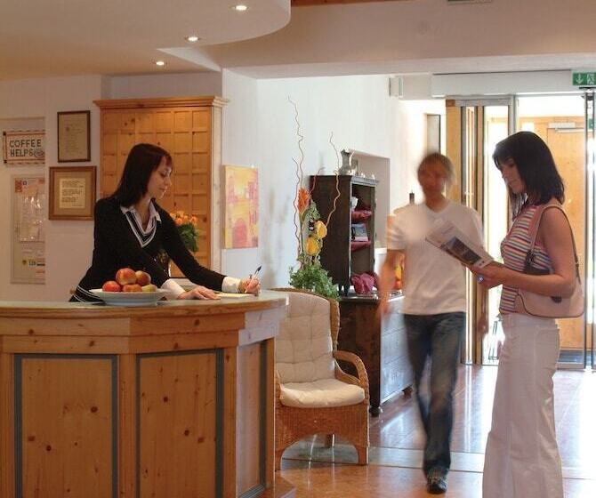 בית מלון כפרי Badhaus