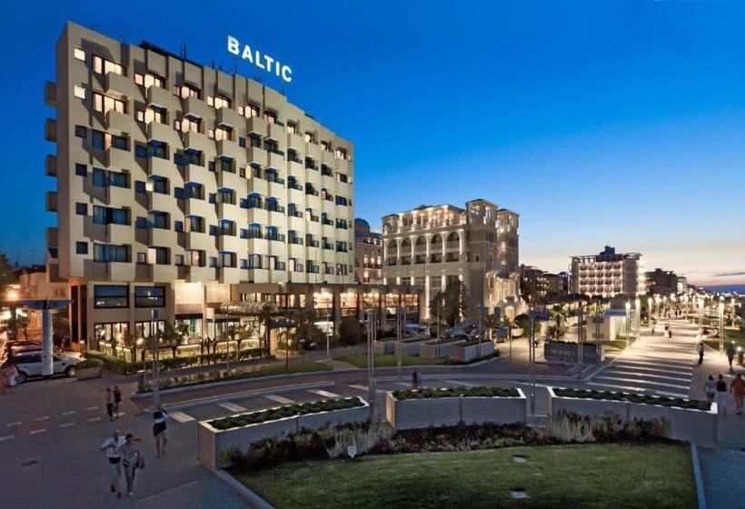 فندق Baltic Riccione Fronte Mare