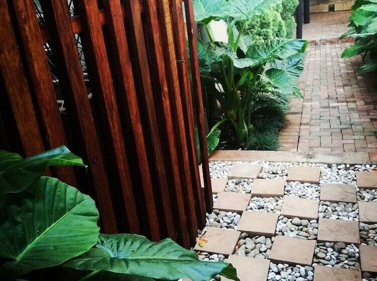 בית מלון כפרי Bayswater Lodge