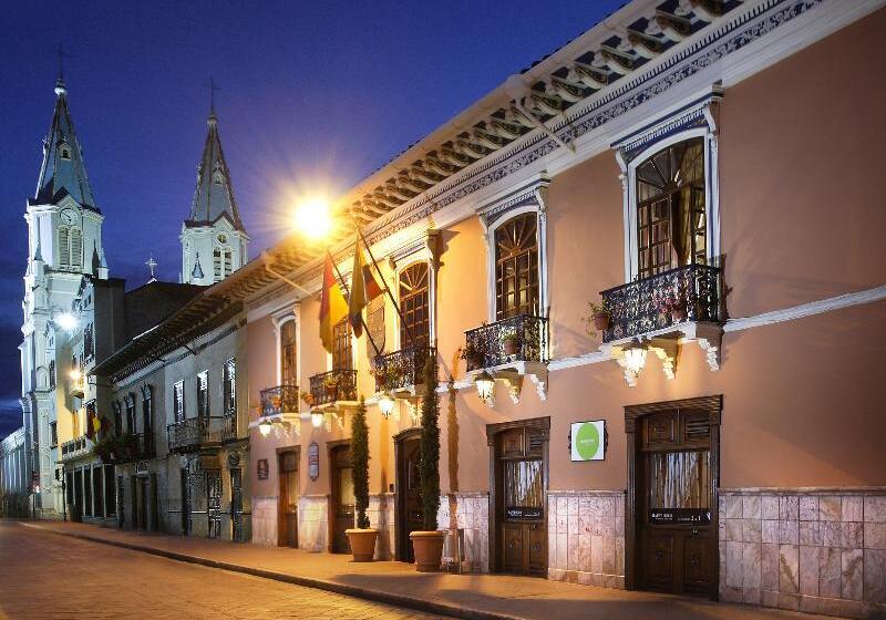 בית מלון כפרי Boutique Santa Lucia