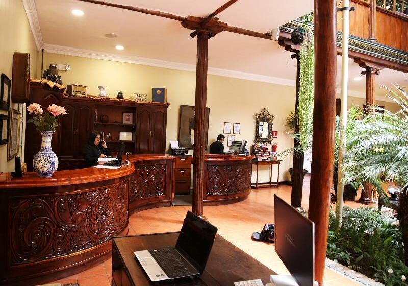 בית מלון כפרי Boutique Santa Lucia