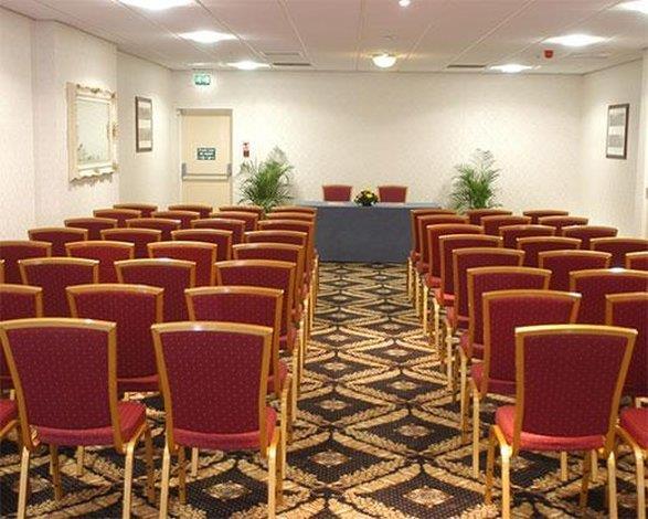 בית מלון כפרי Britannia  Bournemouth