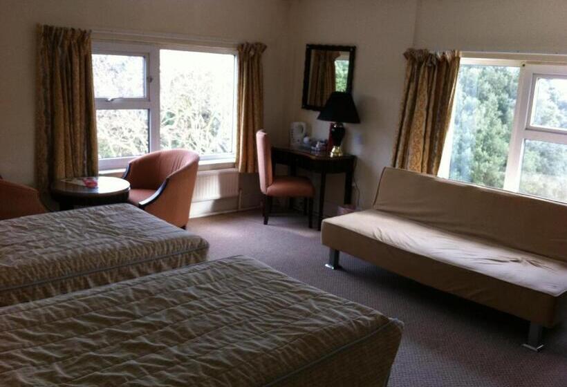 בית מלון כפרי Britannia  Bournemouth