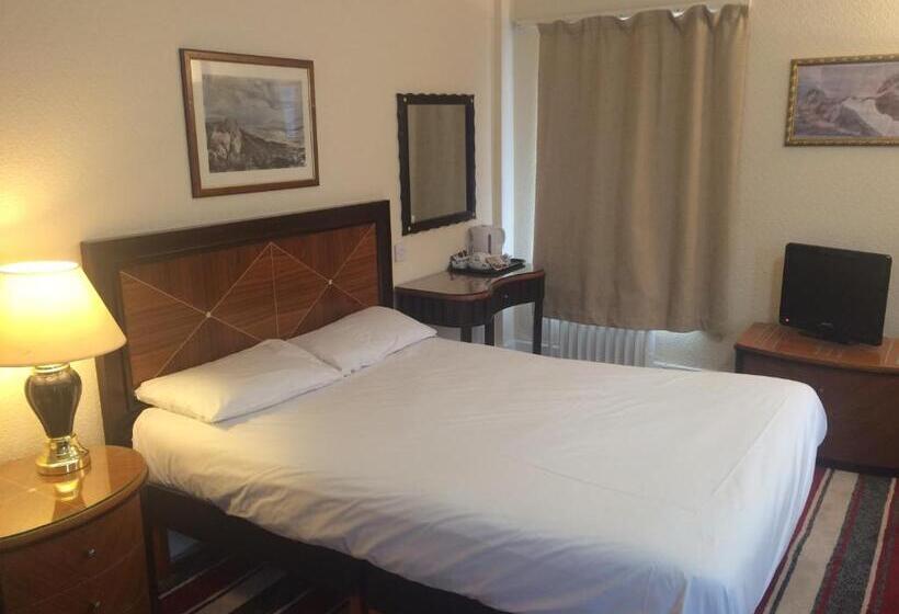 בית מלון כפרי Britannia  Bournemouth