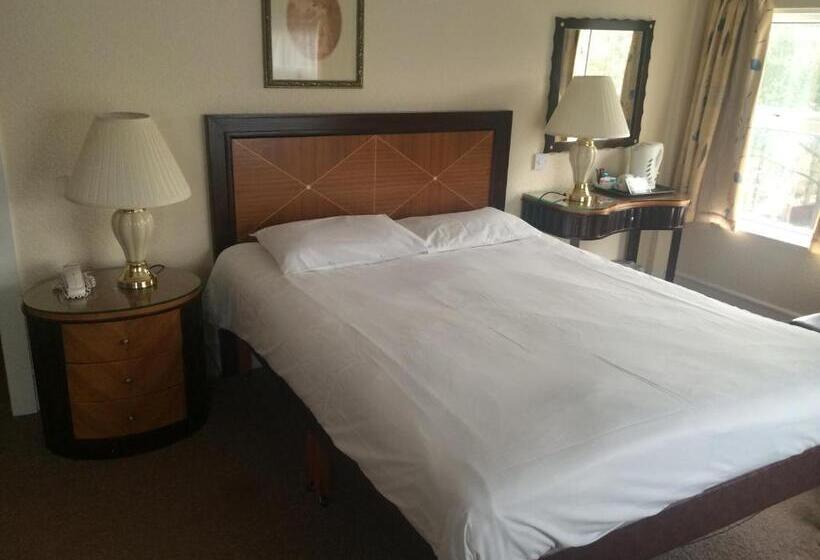 בית מלון כפרי Britannia  Bournemouth