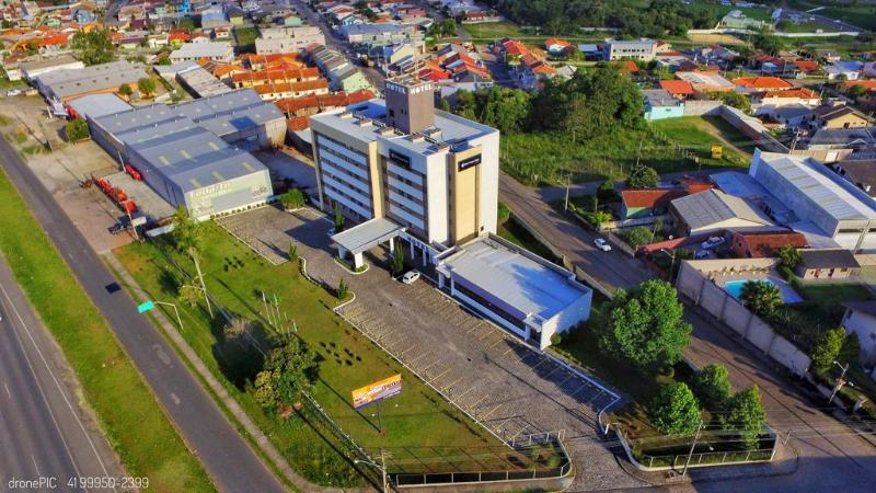 Отель Campo Largo Express