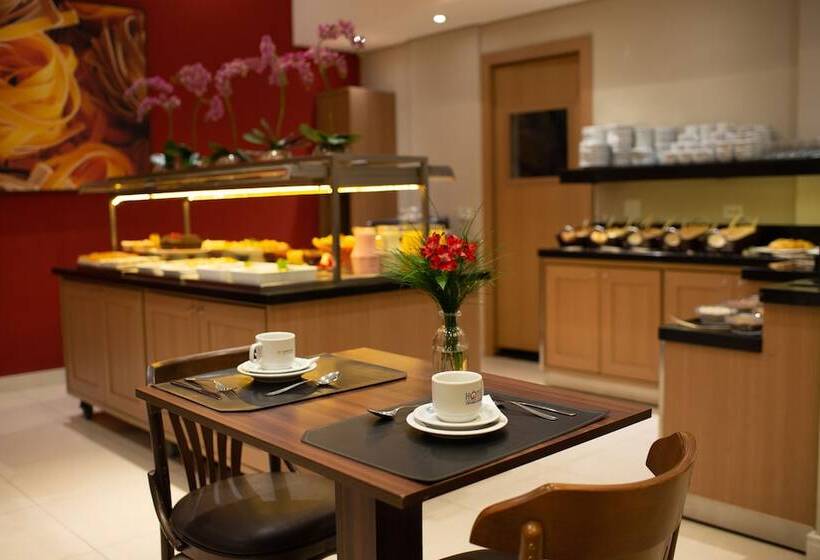 ホテル Centro Europeu