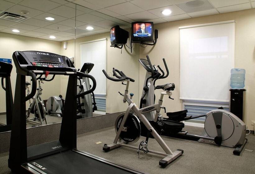 هتل City Express by Marriott Chihuahua