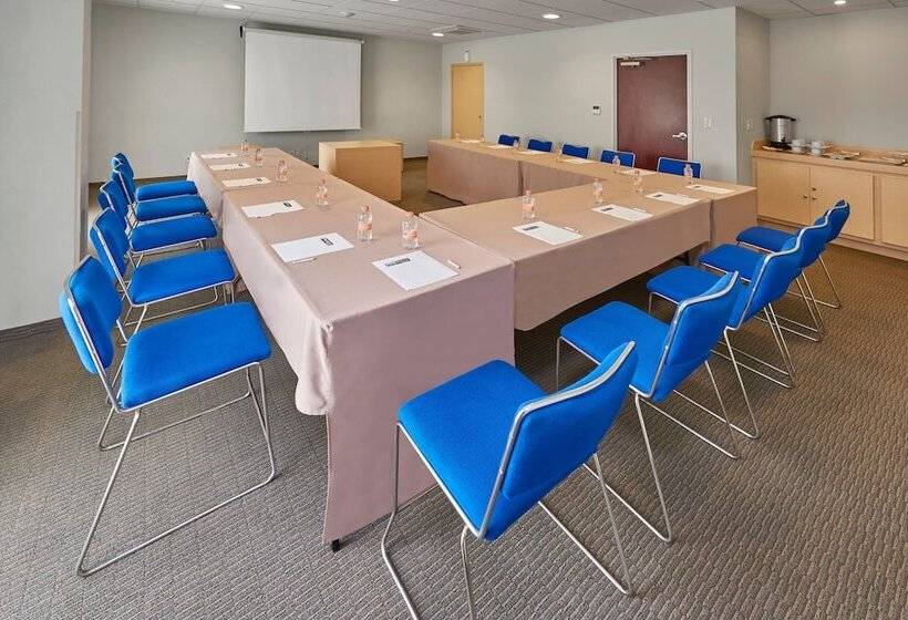 هتل City Express By Marriott Reynosa