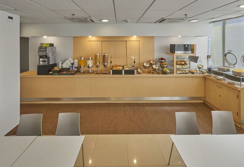 هتل City Express By Marriott Reynosa