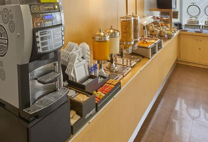 هتل City Express By Marriott Reynosa