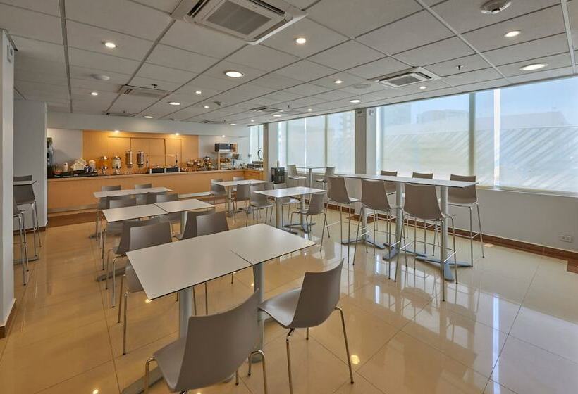 فندق City Express By Marriott Reynosa