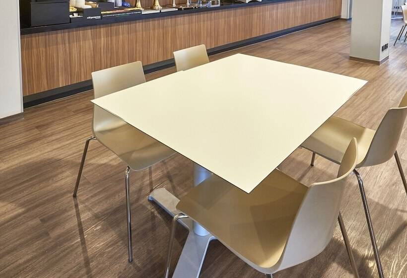 호텔 City Express By Marriott Toluca