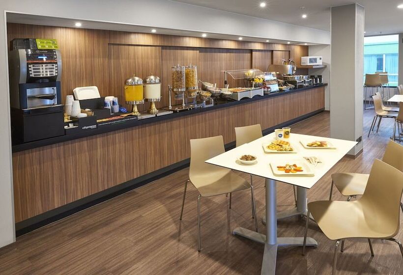 호텔 City Express By Marriott Toluca