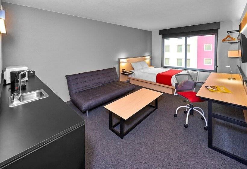 호텔 City Express By Marriott Toluca