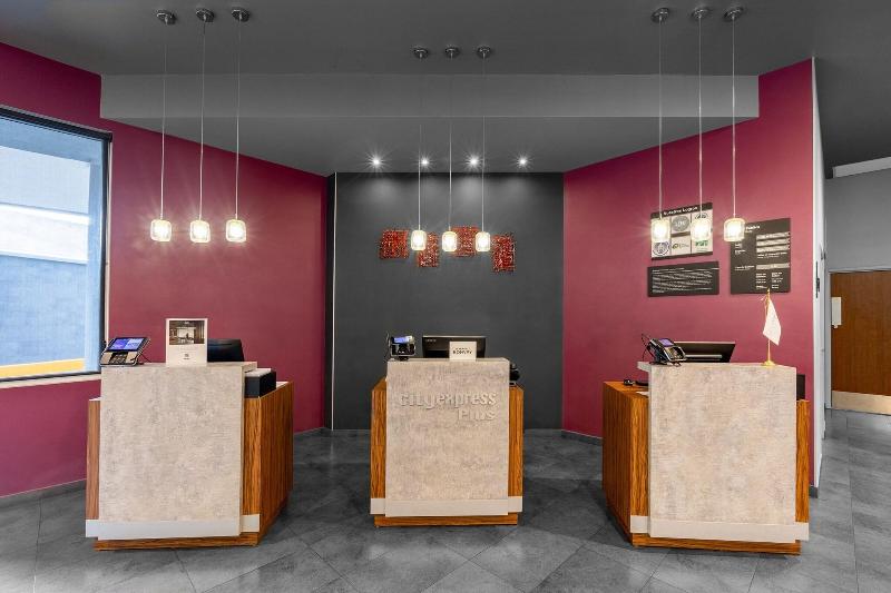 Отель City Express Plus By Marriott Guadalajara Expo