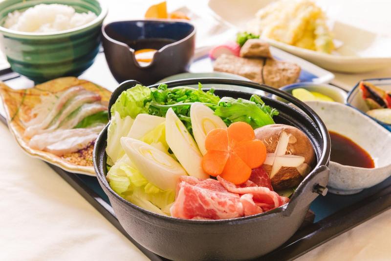 Jr Hotel Clement Uwajima