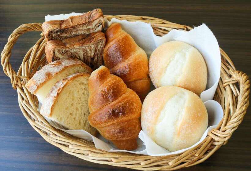 Comfort Hotel Central International Airport