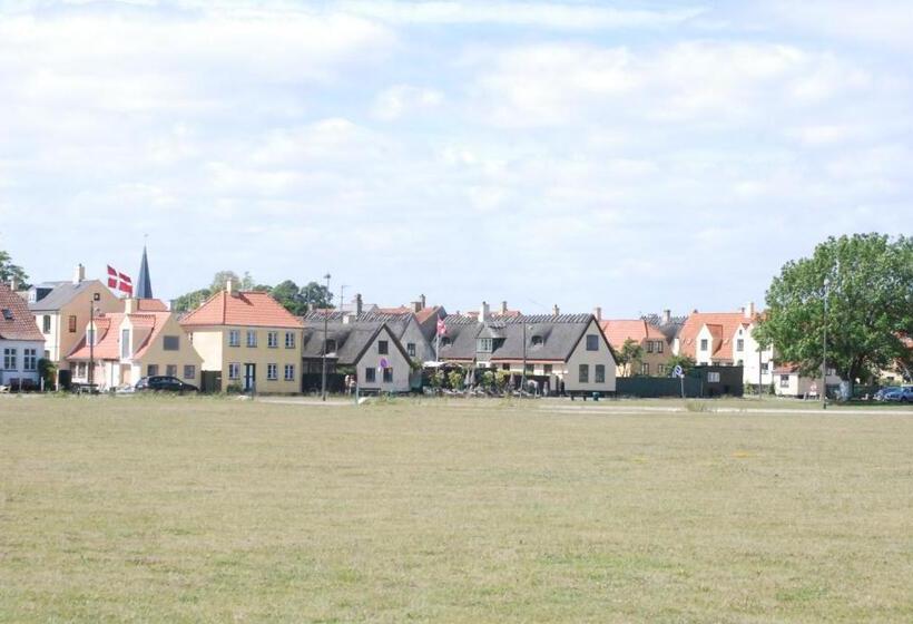 فندق Copenhagen Airport