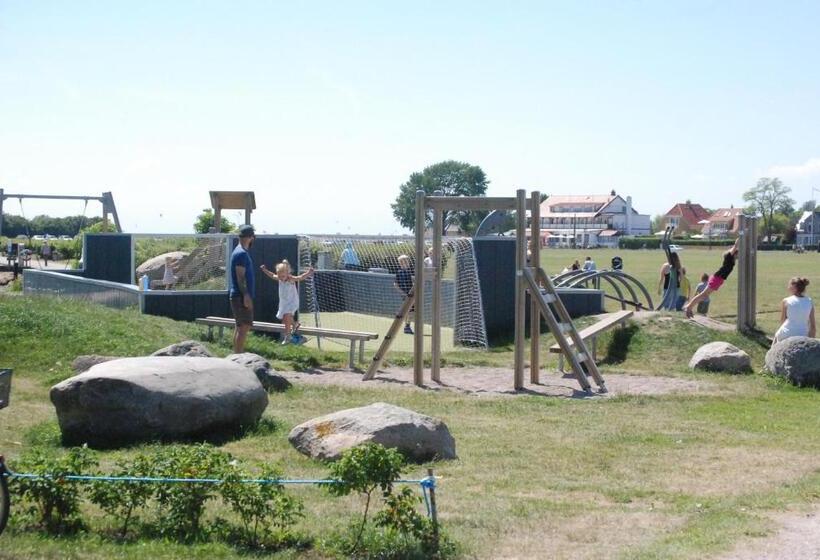 فندق Copenhagen Airport