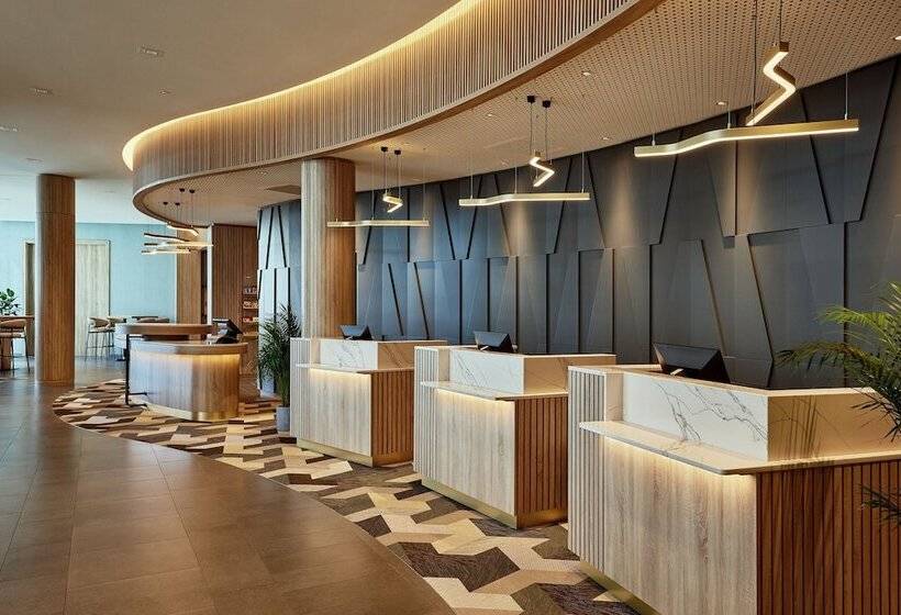 هتل Courtyard By Marriott Berlin City Center