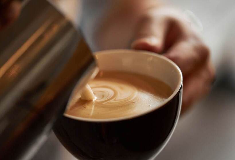 هتل Courtyard By Marriott Berlin City Center