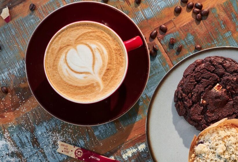 هتل Courtyard By Marriott Berlin City Center