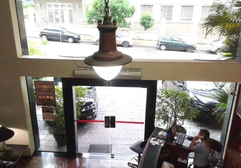 酒店 Crillon Palace