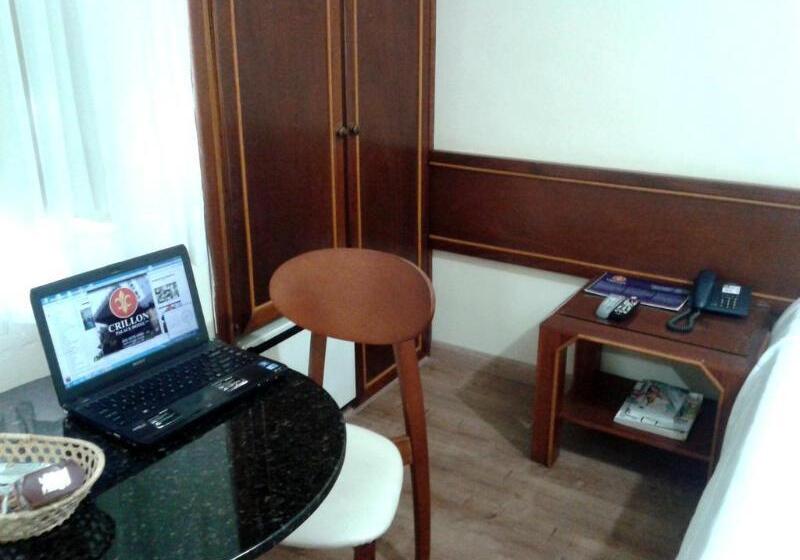 酒店 Crillon Palace