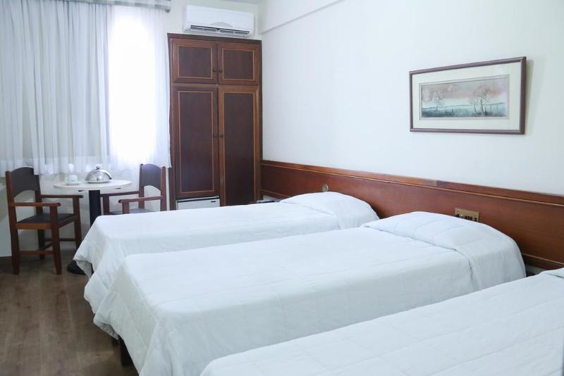 酒店 Crillon Palace