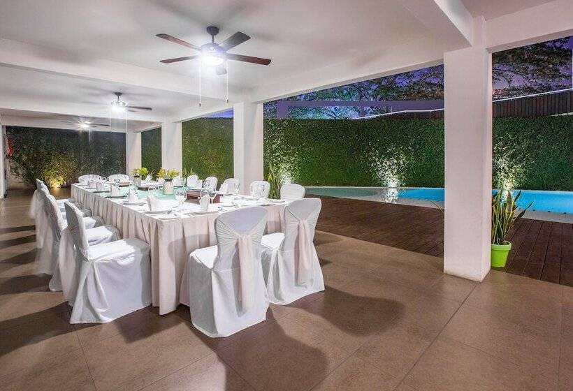 酒店 Crowne Plaza Villahermosa, An Ihg