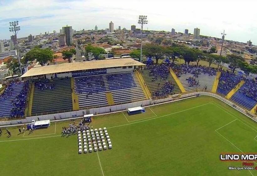 هتل Dan Inn Franca & Convenções