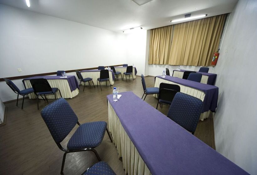 Отель Dan Inn Sao Jose Dos Campos