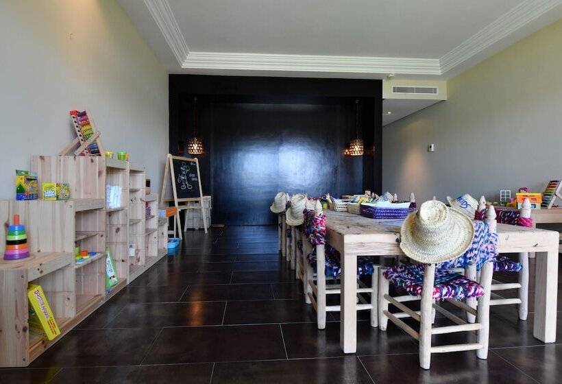 هتل Dawliz Rabat Art & Spa