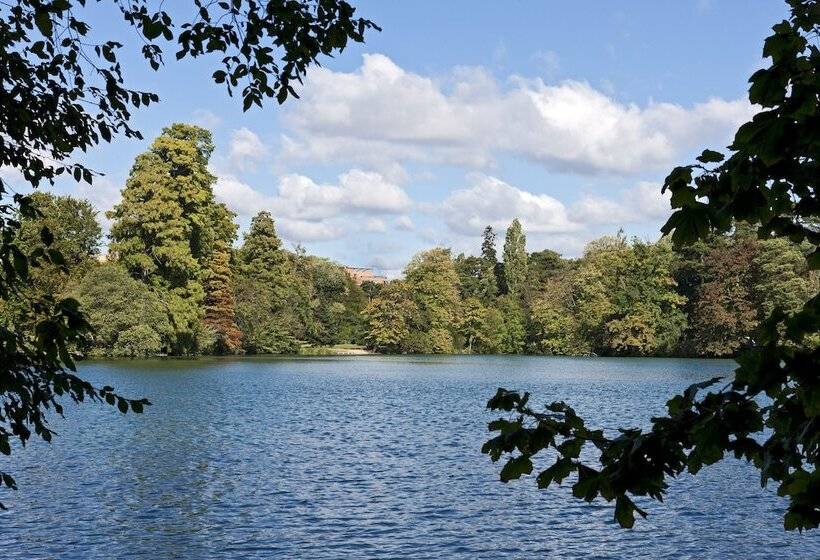 هتل Crowne Plaza Lyon   Cité Internationale