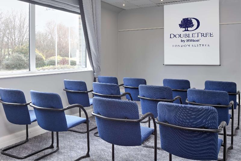 فندق Doubletree By Hilton London Elstree