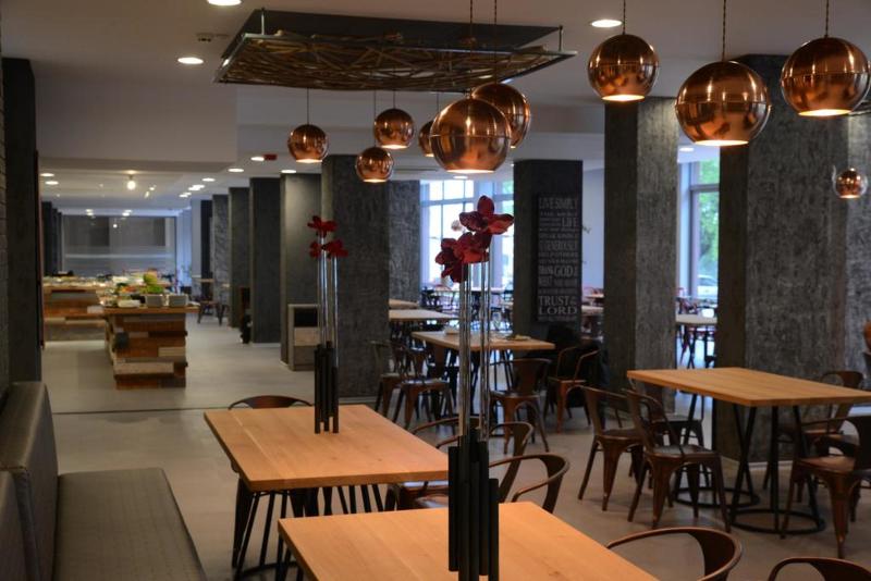 Отель Gladiola Star