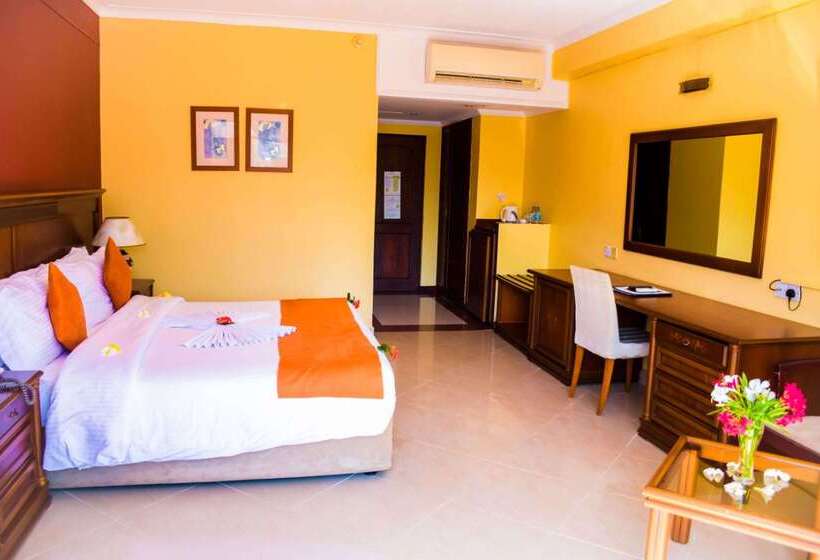 هتل Golden Tulip Dar Es Salaam