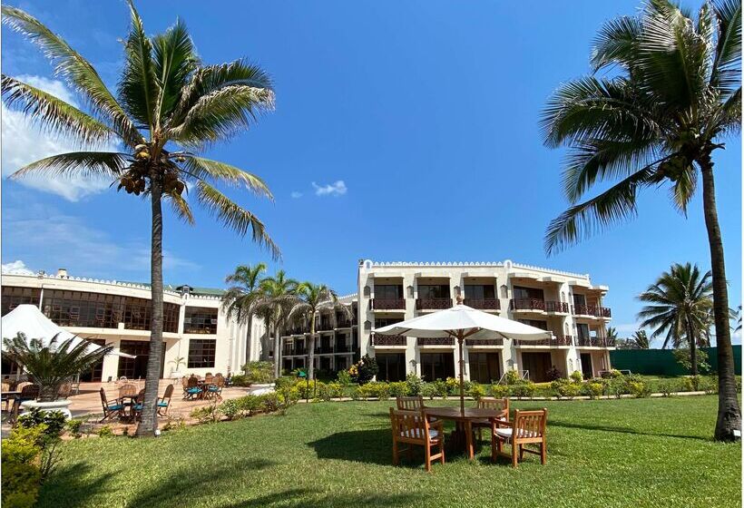 هتل Golden Tulip Dar Es Salaam