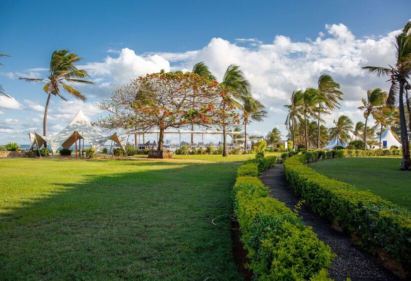 هتل Golden Tulip Dar Es Salaam