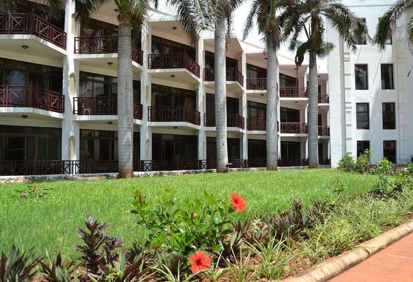 هتل Golden Tulip Dar Es Salaam