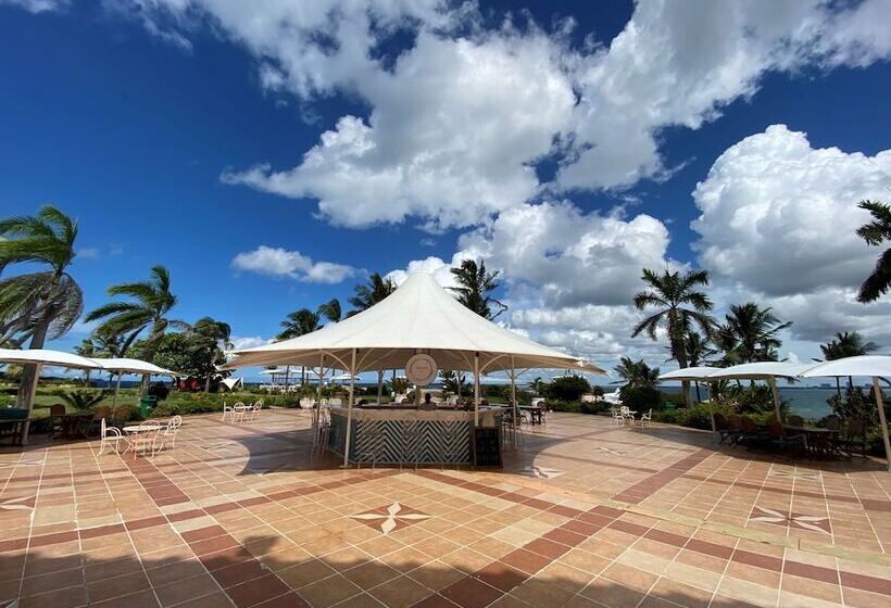 هتل Golden Tulip Dar Es Salaam