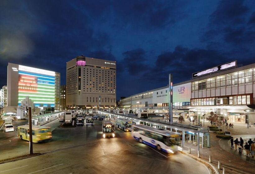 בית מלון כפרי Granvia Okayama