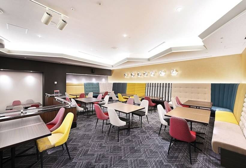 בית מלון כפרי Granvia Okayama