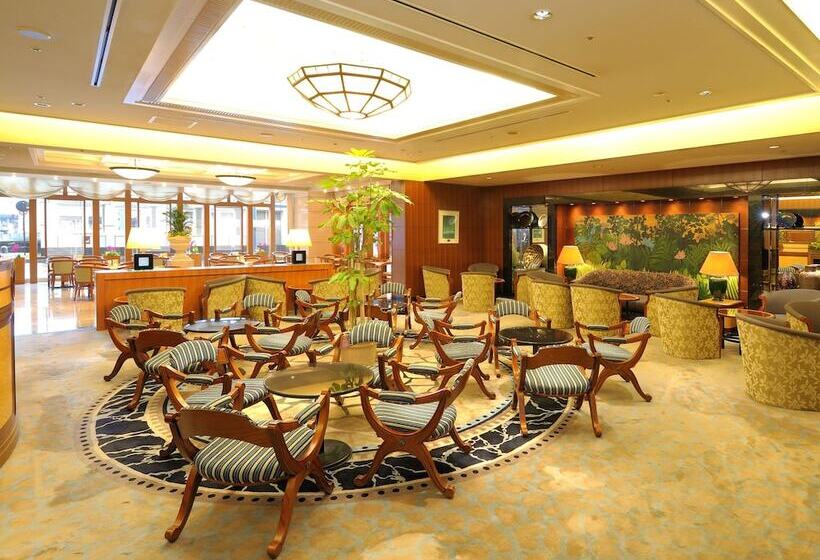 فندق Granvia Okayama