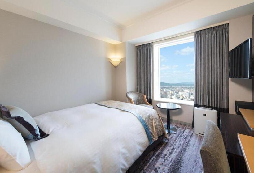 فندق Granvia Okayama